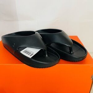 Nike Black Slide Sandals Flip flop  Women's size 7